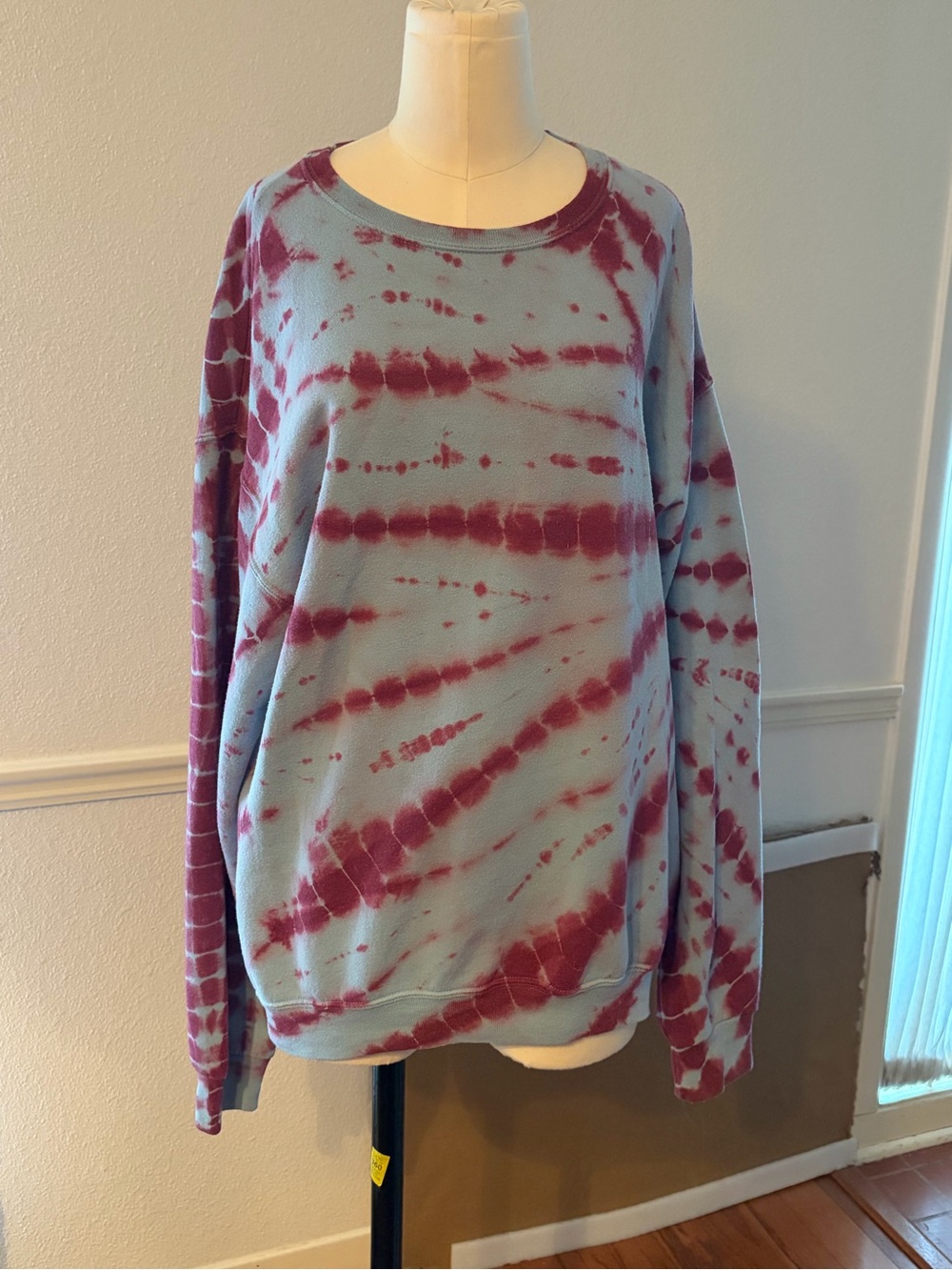 Fashion Nova Tie-Dye Crewneck Sweatshirt - Light Blue & Burgundy